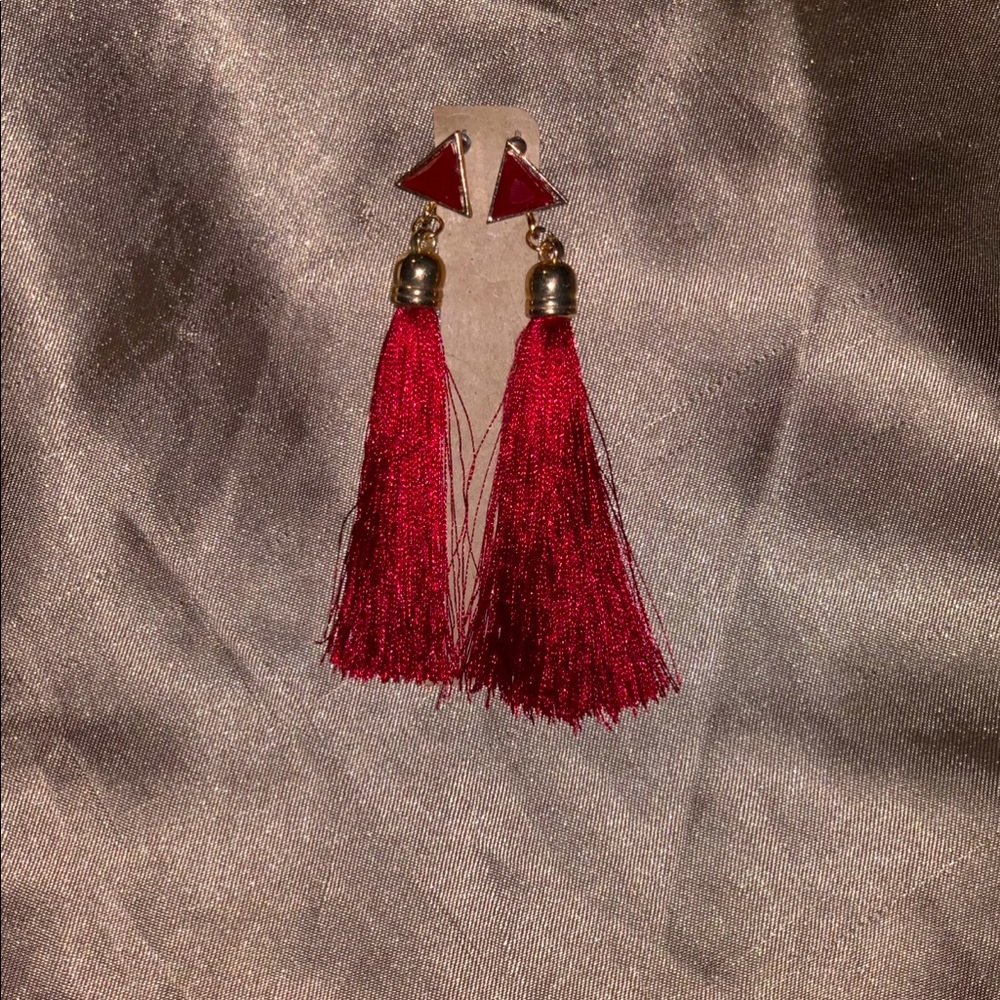 Red, black, & tan earring set